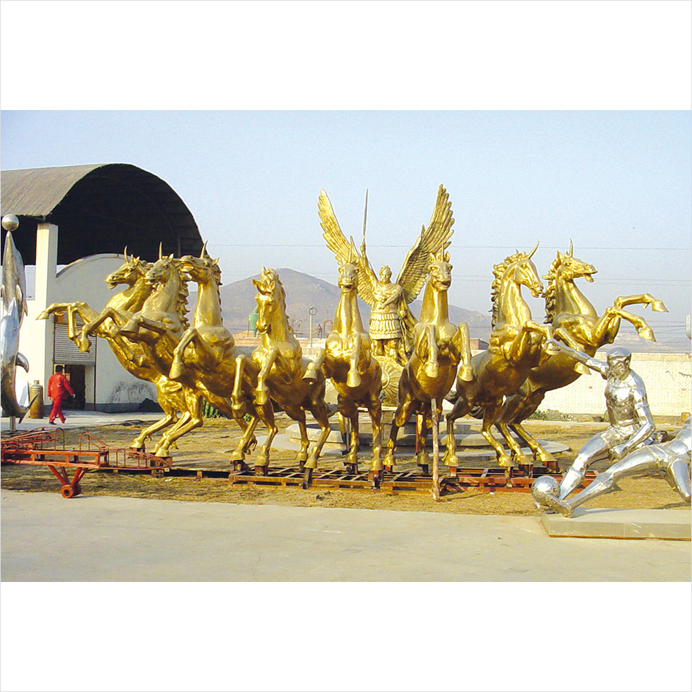 群马-铜雕塑-w1000-02.jpg